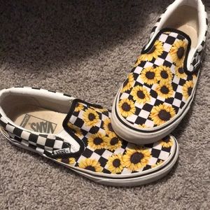 Sunflower vans